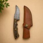 Damascus-Style Fixed Blade Knife with Wooden Handle & Leather Sheath
