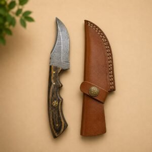 Damascus-Style Fixed Blade Knife with Wooden Handle & Leather Sheath